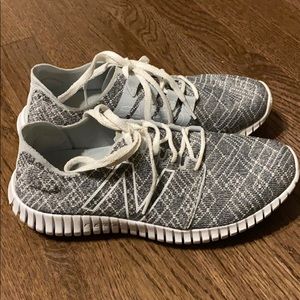 Women’s new balance shoes